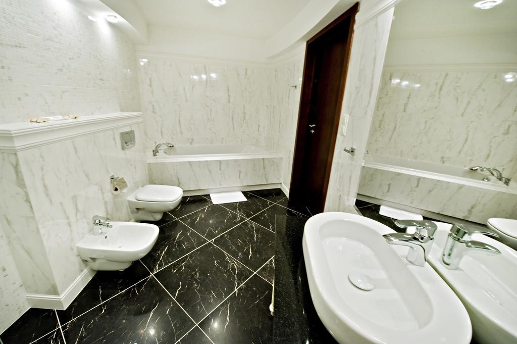Hotel Prezydencki 4-Star Rzeszów Cameră foto